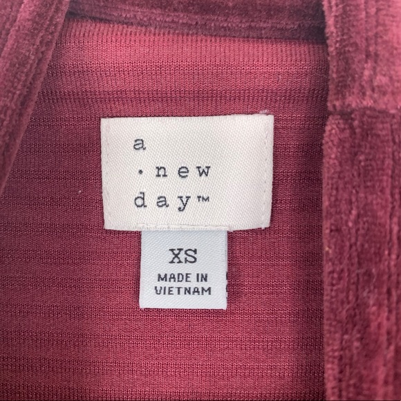 A New Day ribbed mock neck pullover top, XS - Picture 4 of 5